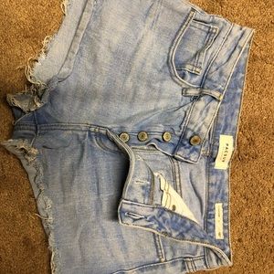 Pacsun mid waisted shorts